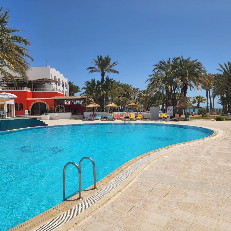 Golf Beach & Thalasso- Families And Couples Triffa Exterior photo